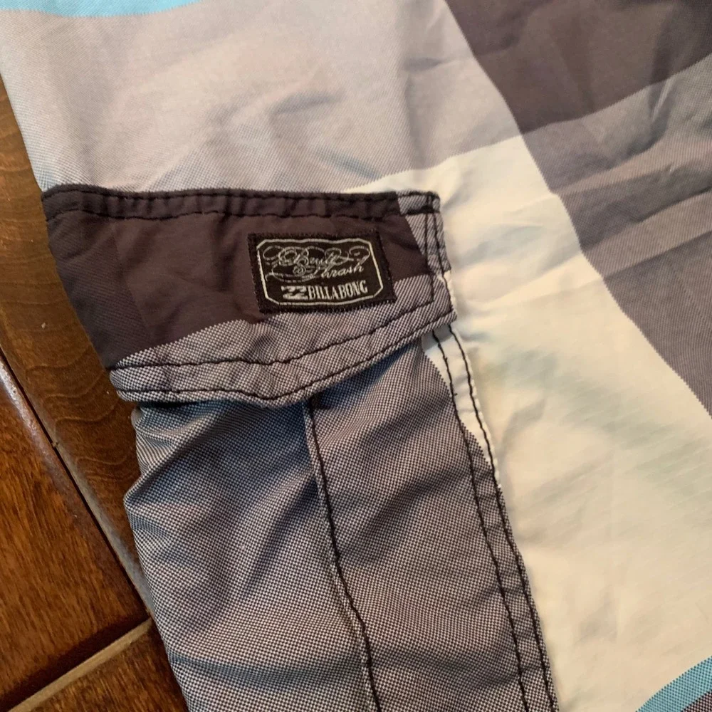 Billabong Mens Plaid Board Shorts Blue Grey Cargo Swim Trunks‎ Size 34 M115KMEA